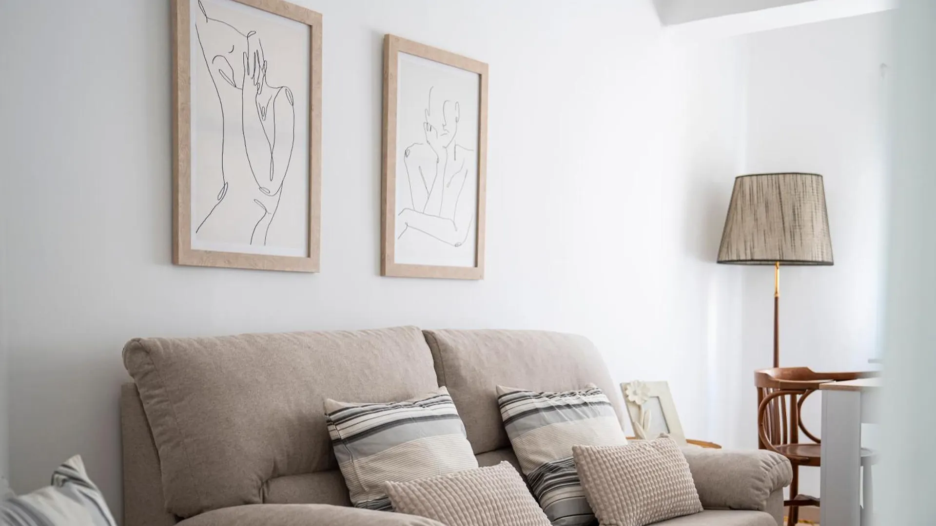 Fleming Suites Junto Plaza Toros Granada Apartment