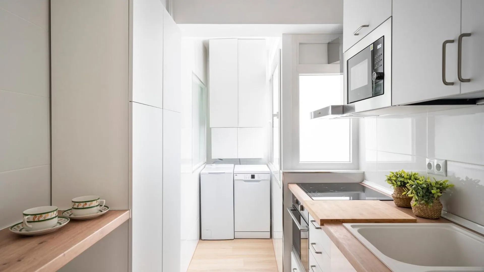 Fleming Suites Junto Plaza Toros Granada Apartment
